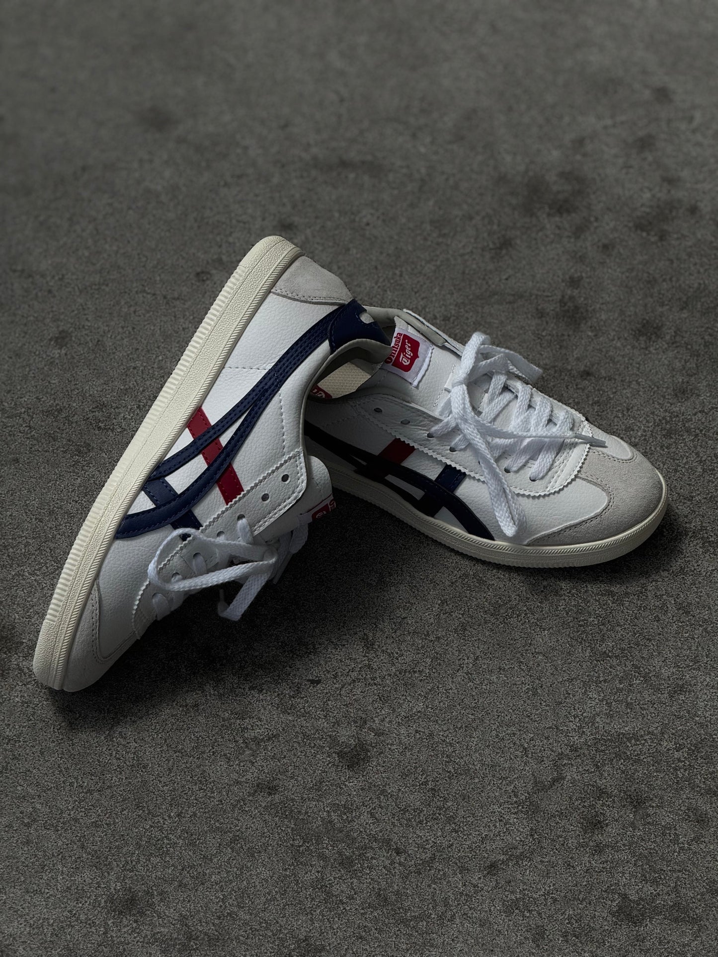 Onitsuka tiger whitexblue