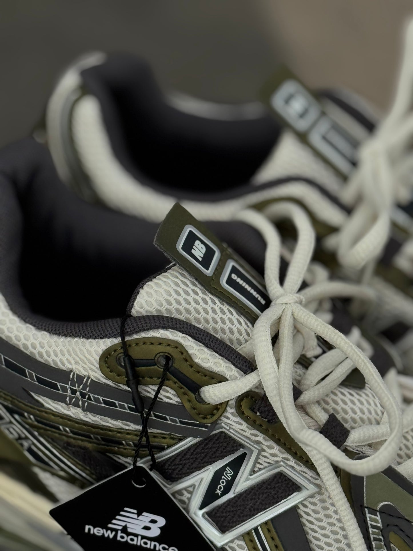 New Balance 1906A Olive Juice