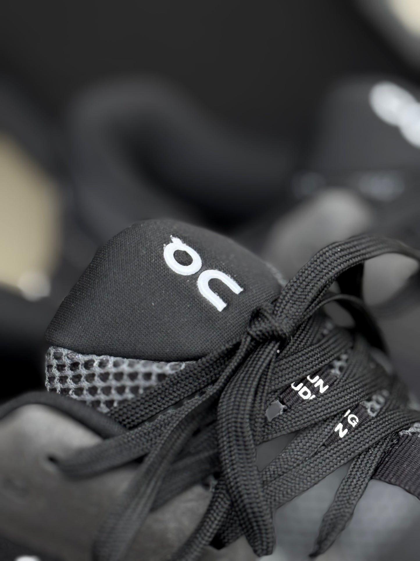 On Cloudrunner 2 Black