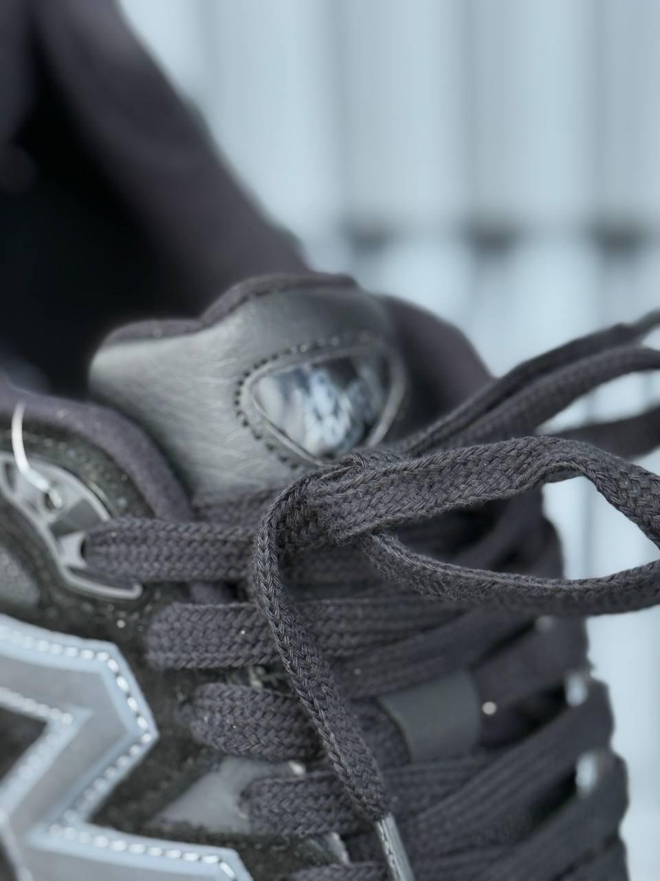 New Balance 9060 Negra