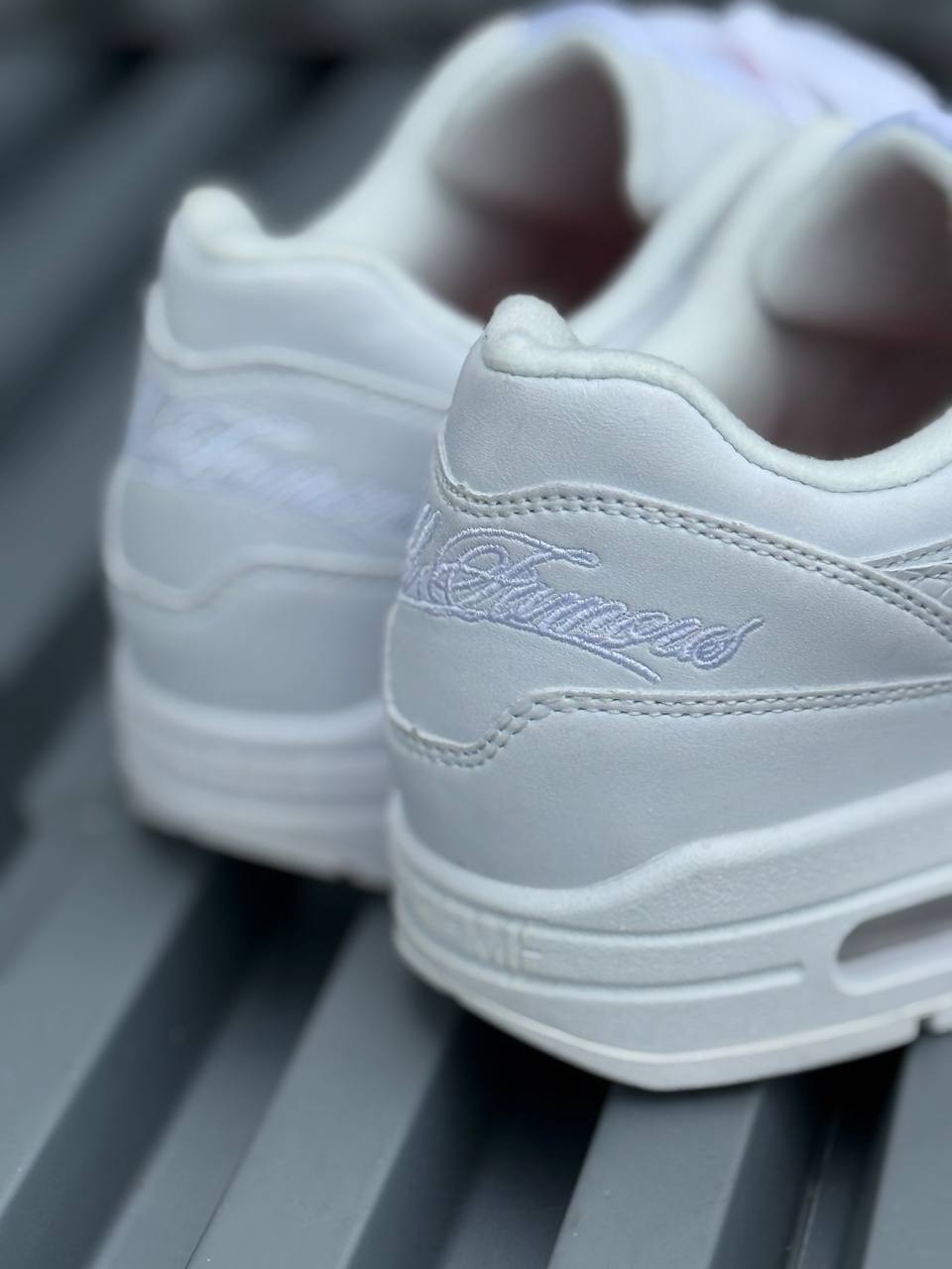 Nike Air Max X Supreme