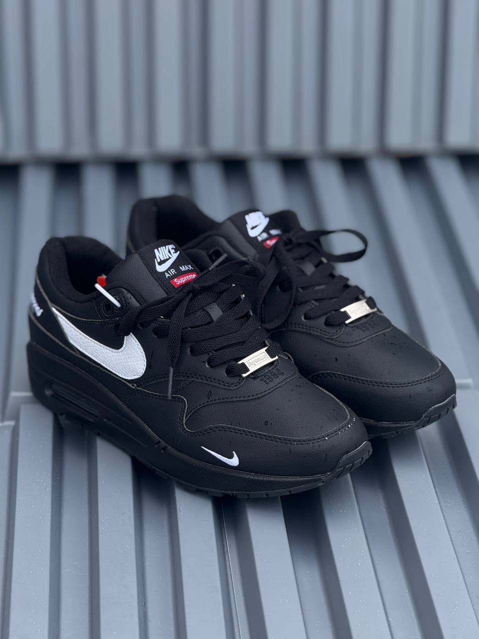 Nike Air Max X Supreme