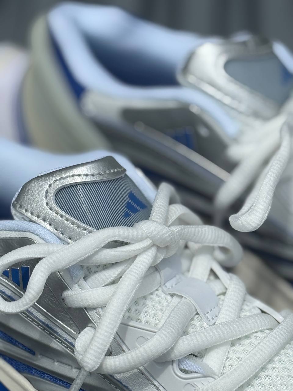 Adidas xlg metawave blanca azul