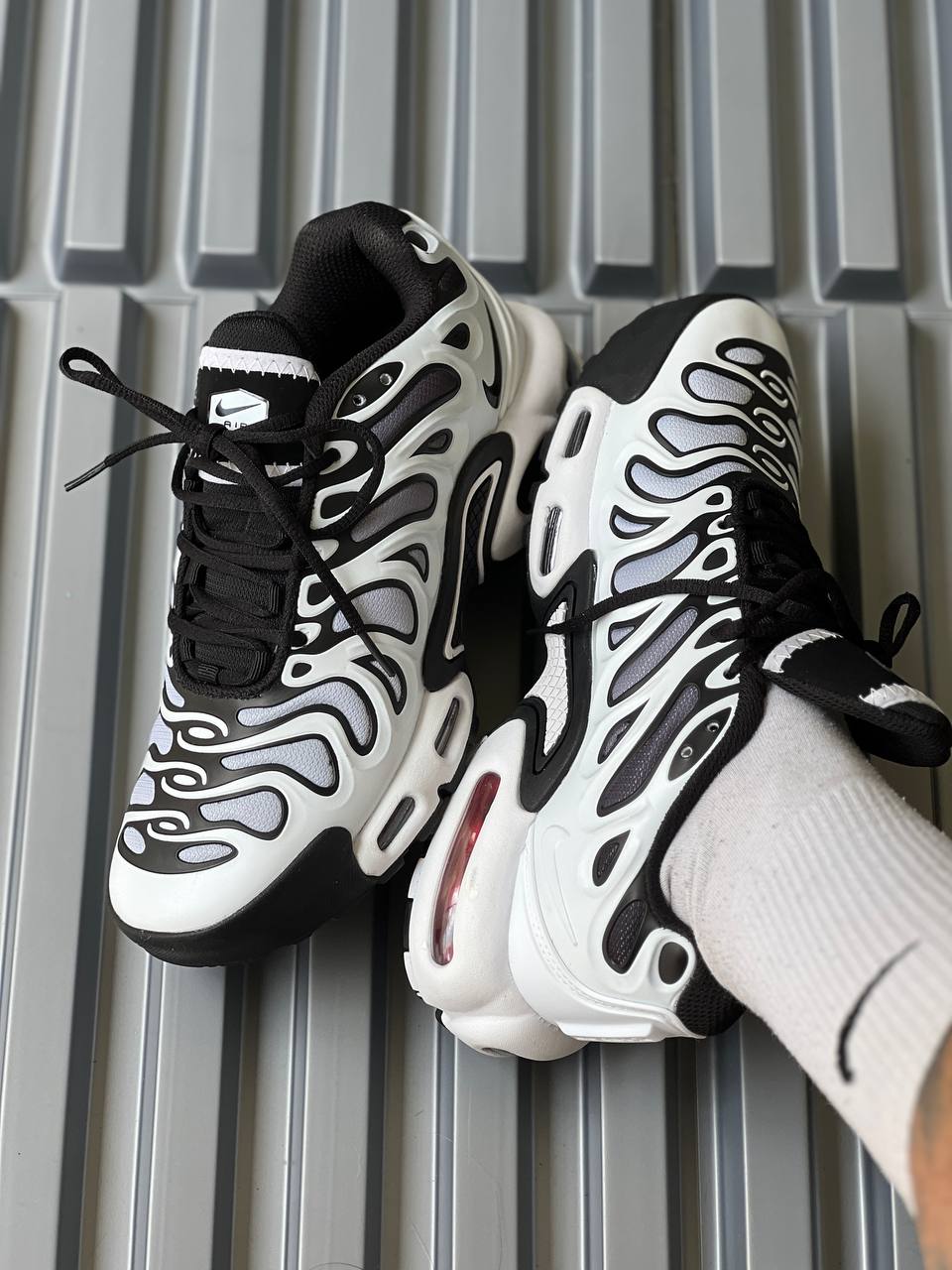 Nike Tn draft Blanco con negra