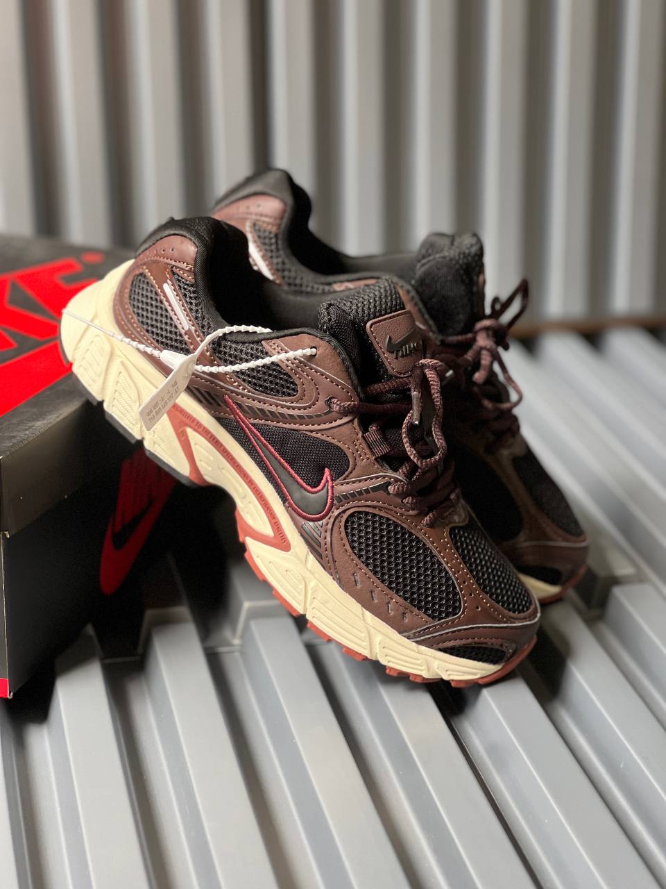 Nike V2k Cafe