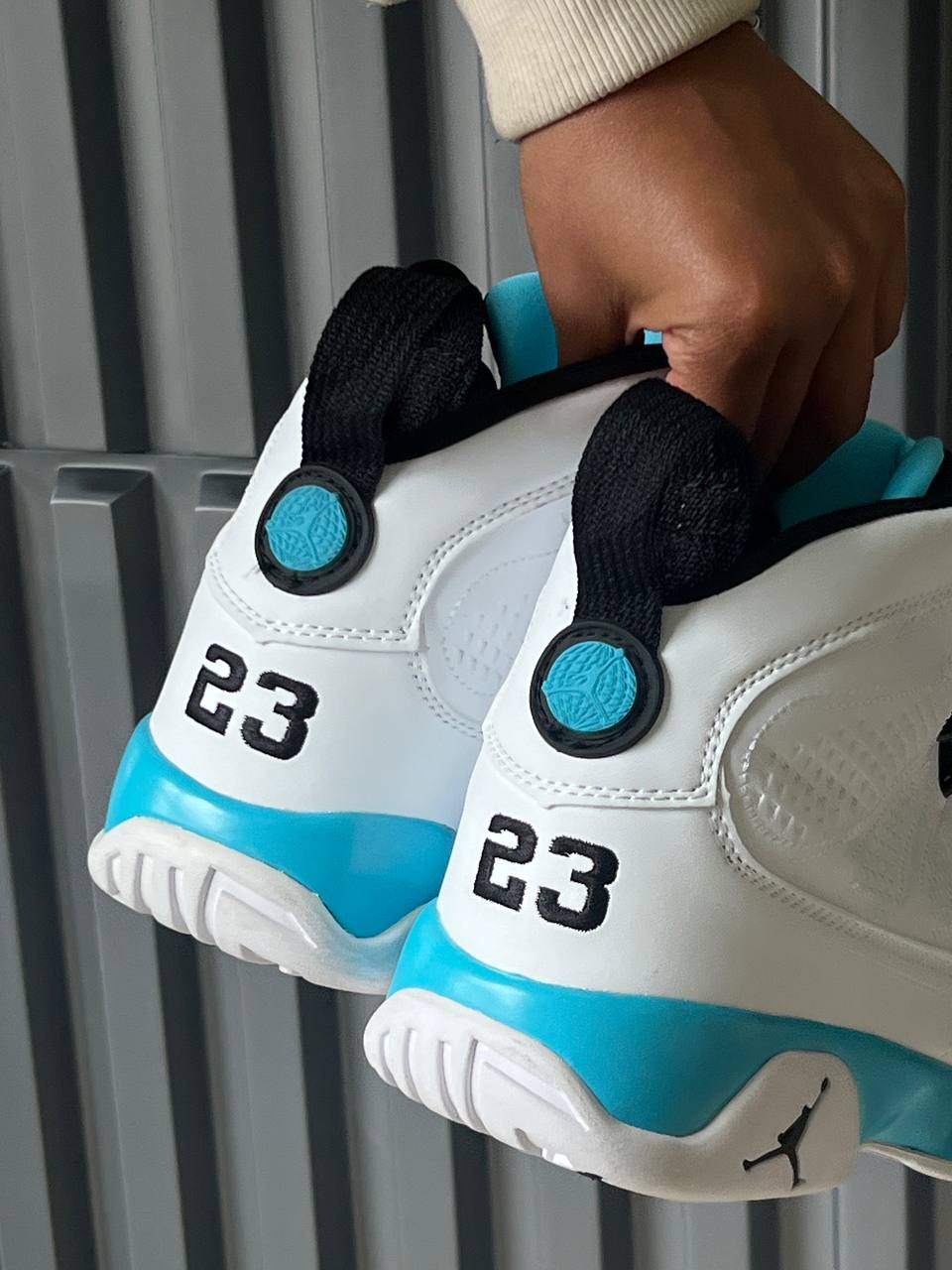 Jordan Retro Azul Celeste