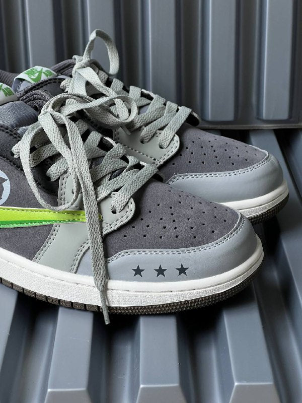 Nike travis scott x monster energy low