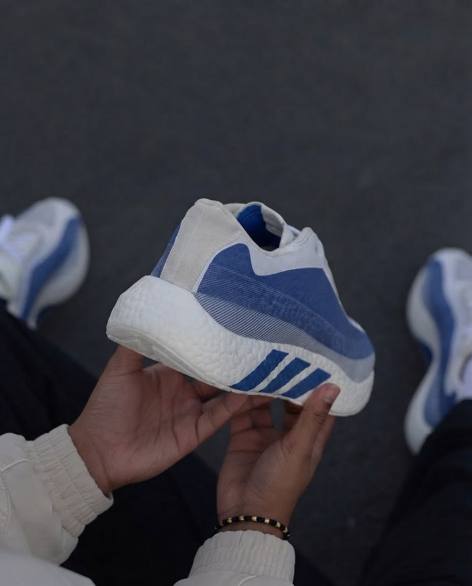 Adidas Hyper Boost Edge Cloud White / Equipment Blue / Zero Metallic