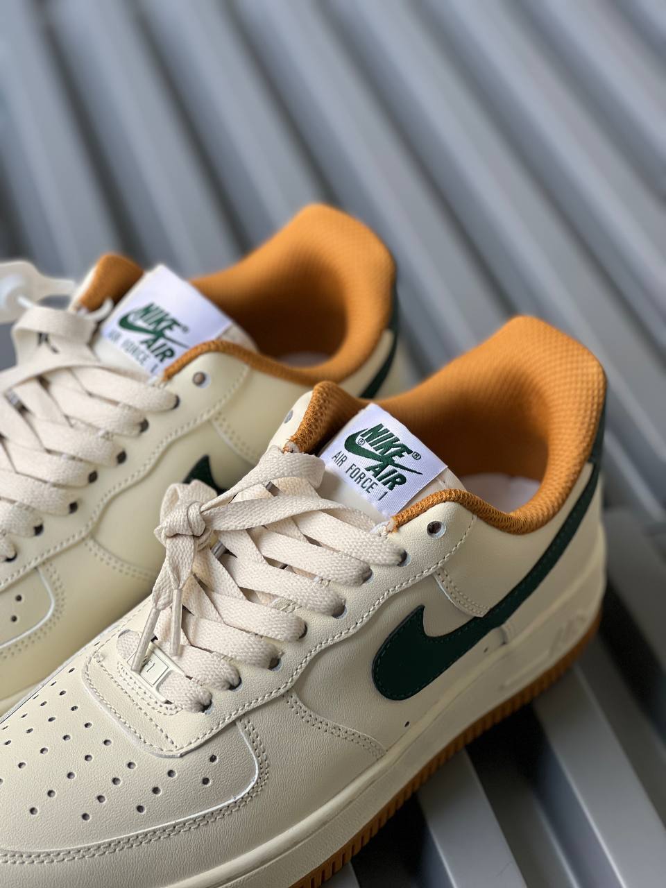 Nike Air Force One Green Cream