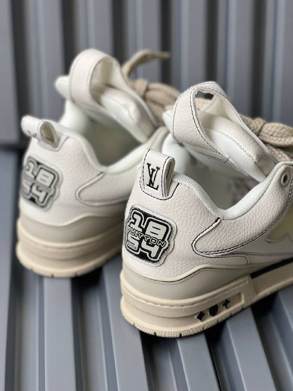 Louis Vuitton Skate blanca beige