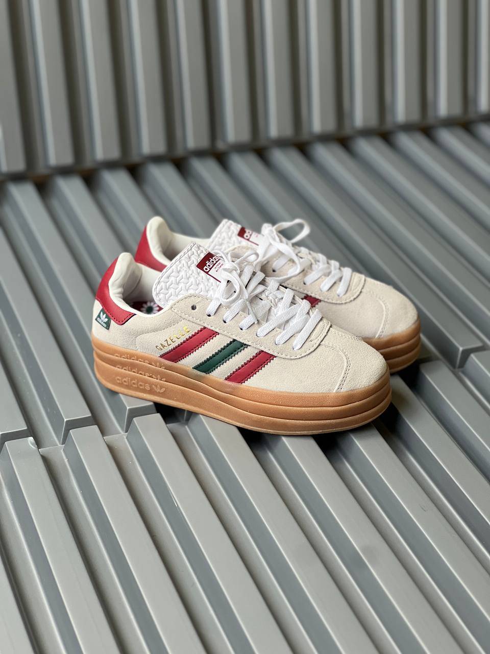 Adidas Gazelle Vino tinto
