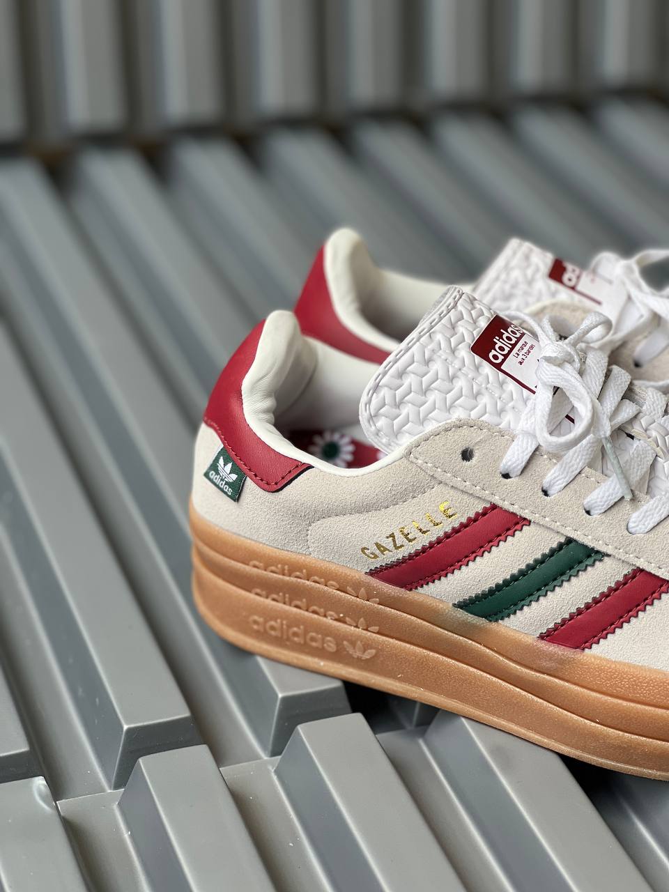 Adidas Gazelle Vino tinto