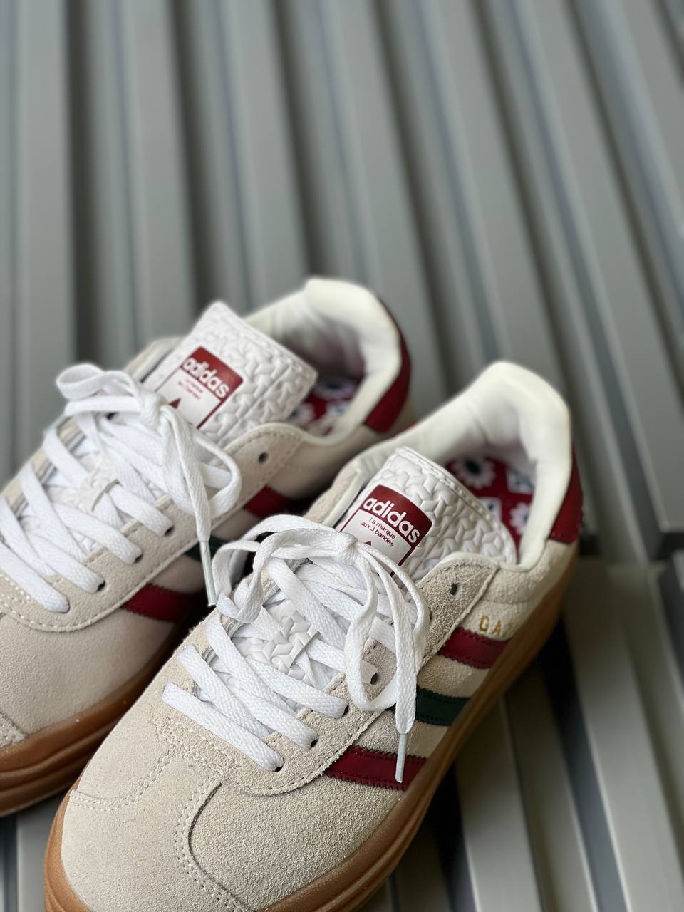Adidas Gazelle Vino tinto