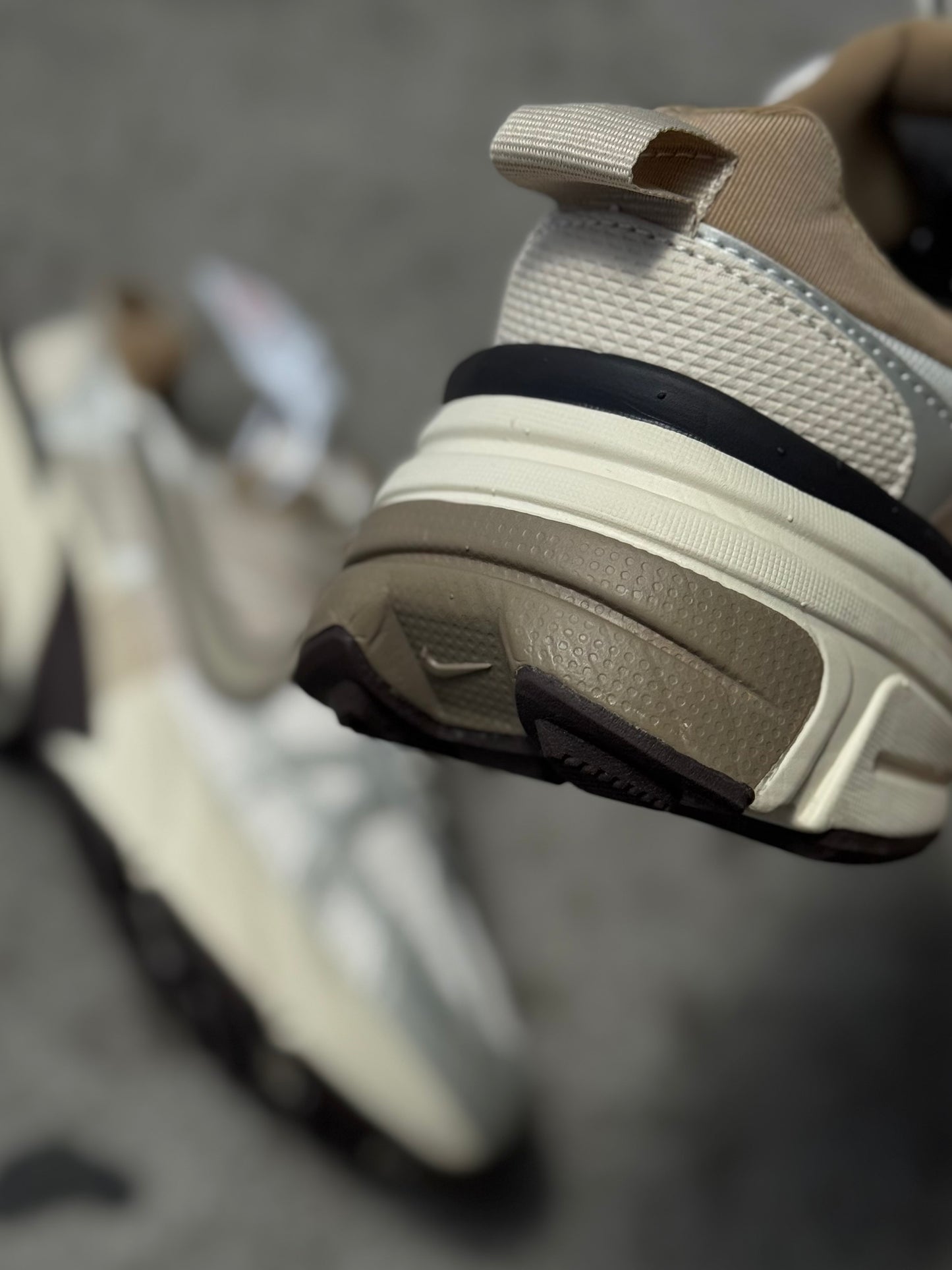 Nike V2K Run
