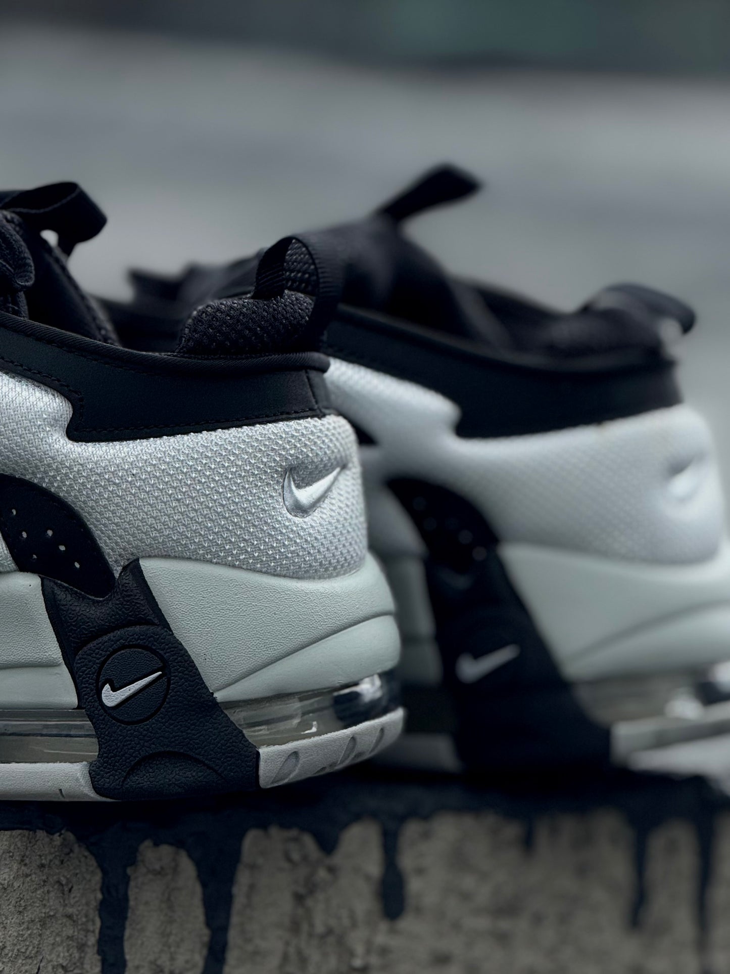 Nike Air More Uptempo Black