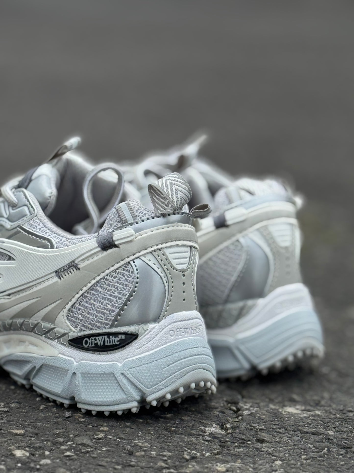 Off-White Be Rigth Back Silver