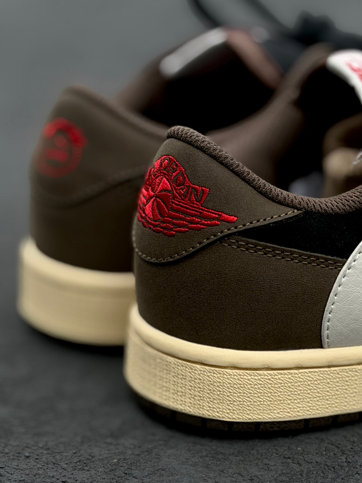 Nike air 1 low x travis Scott Brown 5G