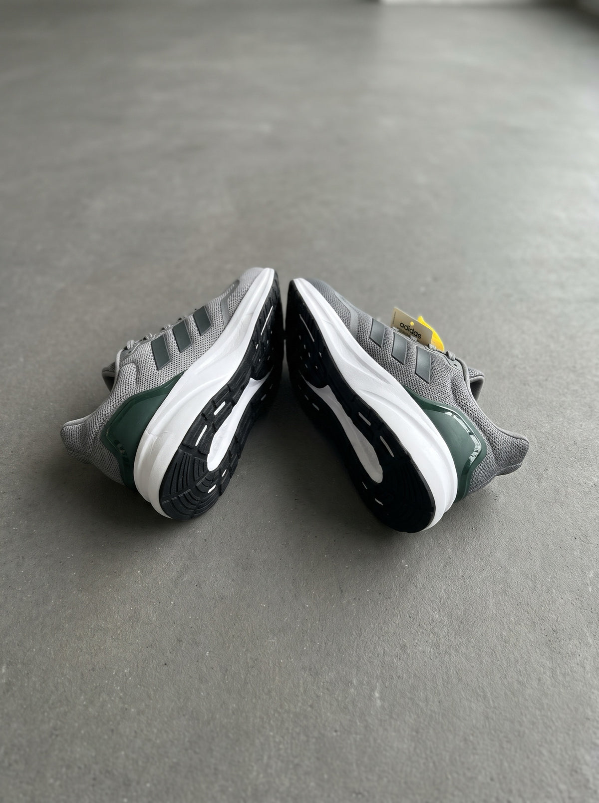 Adidas Supermagma Eterno Gris Verde
