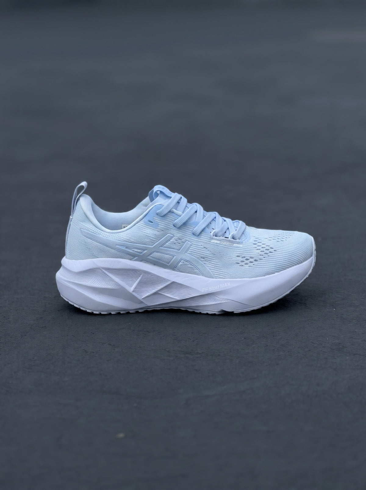 Asics Novablast 5 Celeste