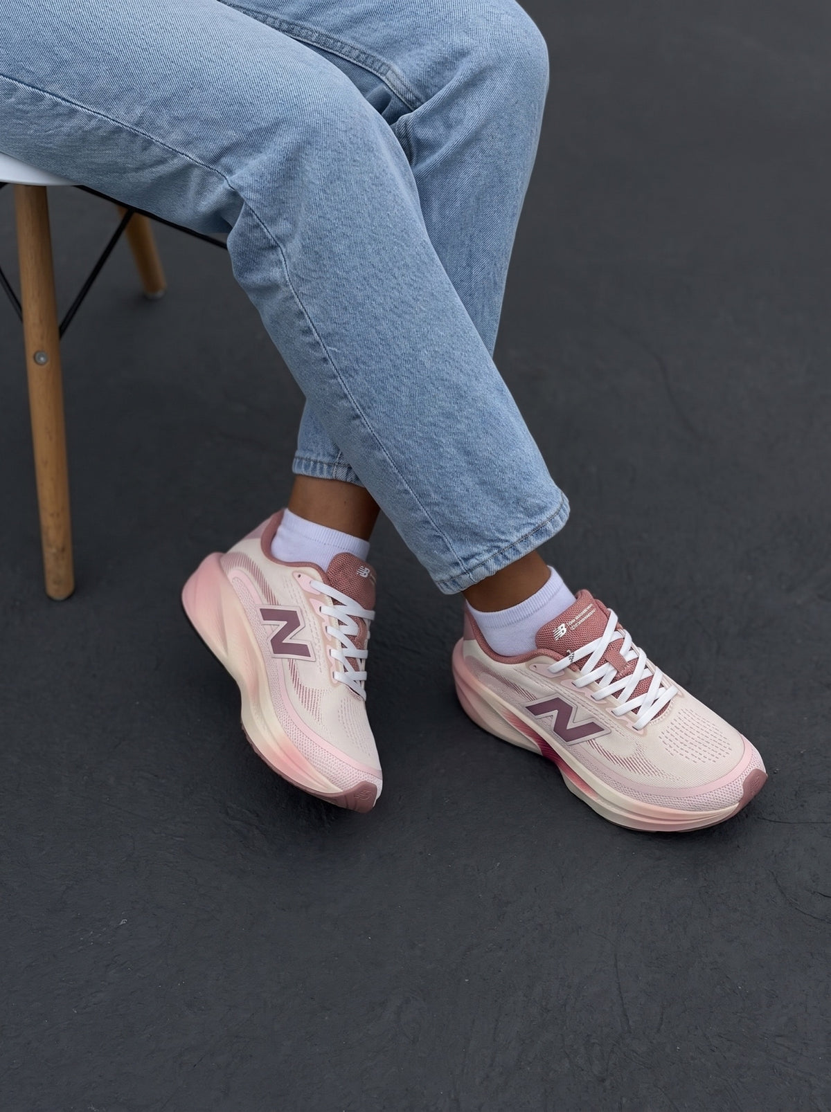 New Balance Ellipse V1 Rosa