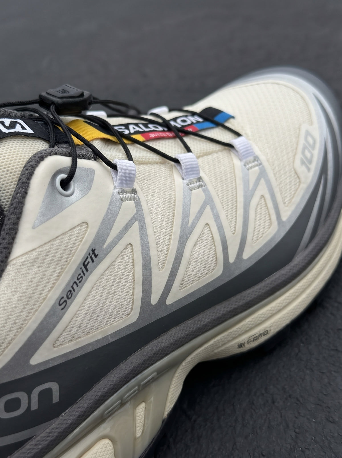 Salomon XT-6 Crema Gris Rojo