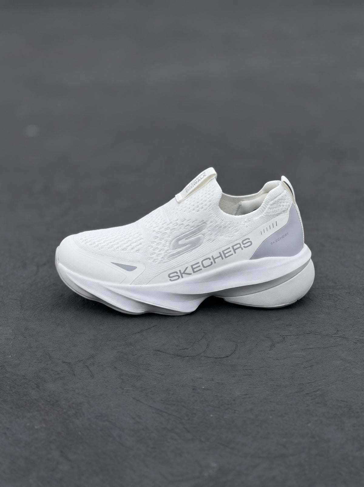Skechers Go Walk Slip-On Blanca