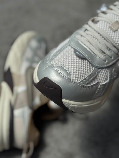 Nike V2K Run