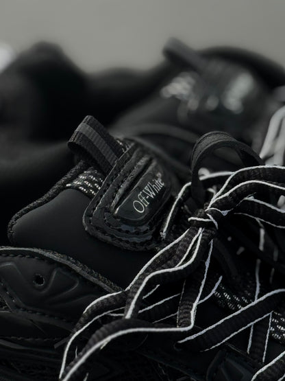 Off-White Be Rigth Back Black
