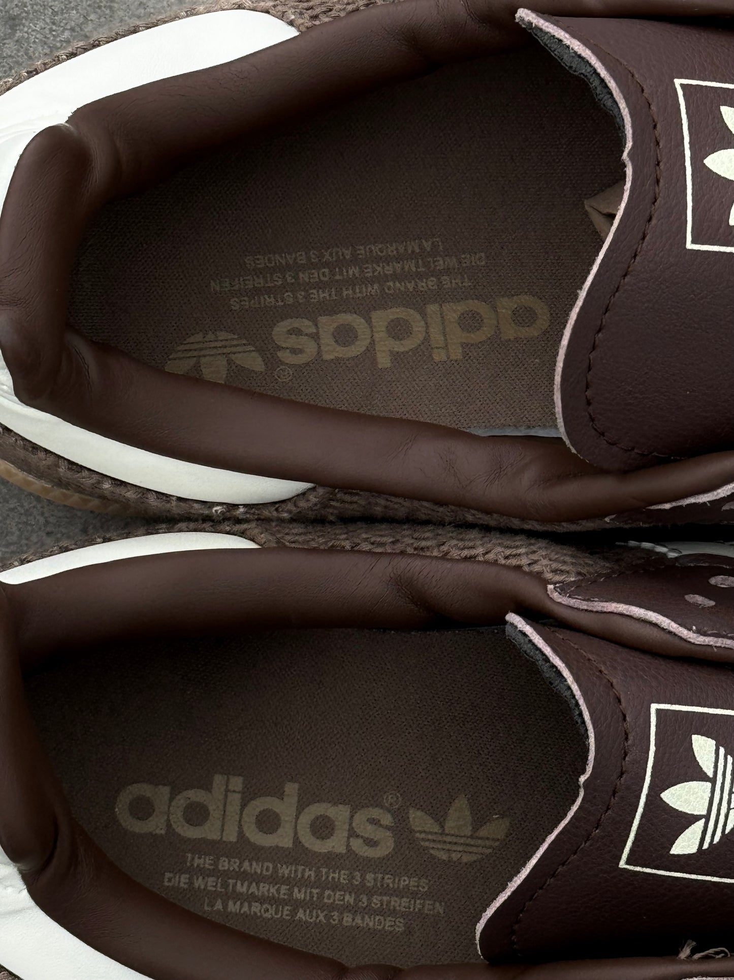 ADIDAS SAMBA CAFE OSCURA