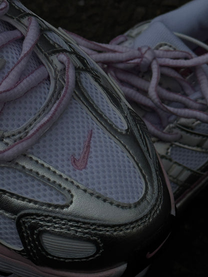 Nike P-6000 pinkie silver