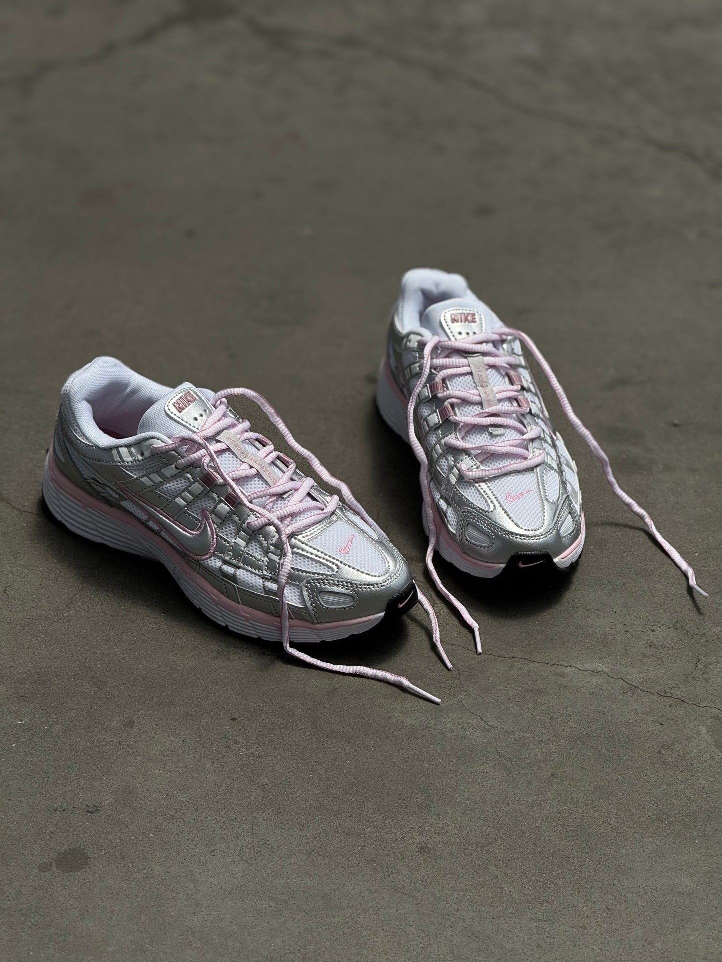 Nike P6000 pinkie silver