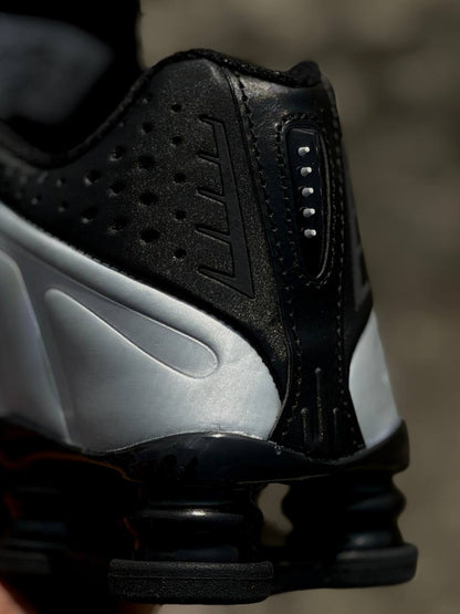 Nike Shox GrayxBlack