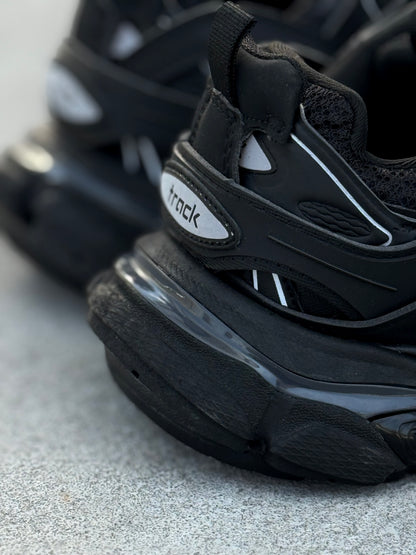 Balenciaga Track Black