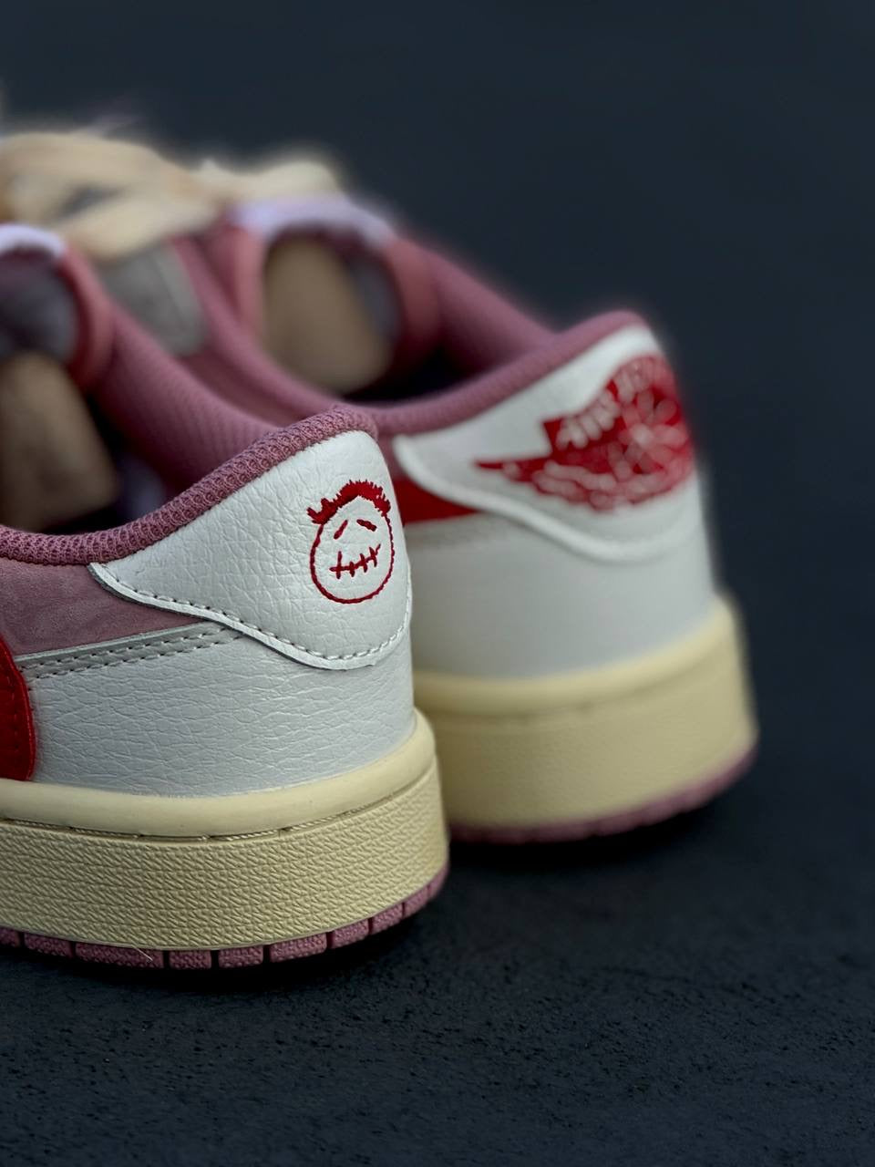Travis Scott x Air Jordan 1 Low Shy Pink