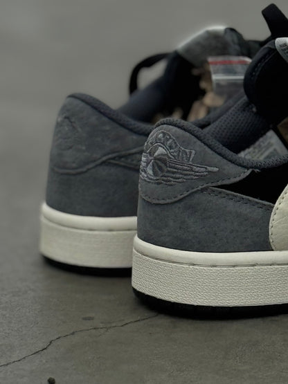 Nike Air Jordan 1 Low x Travis Scott