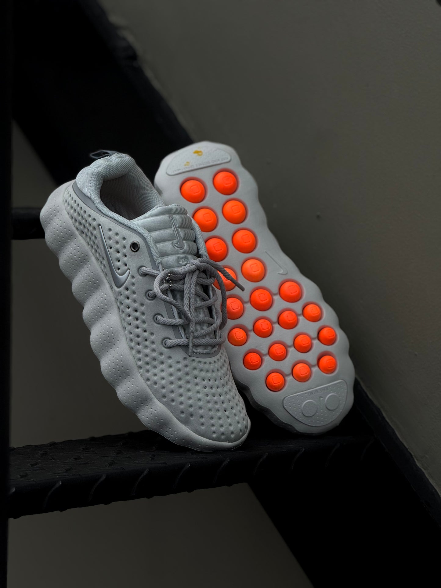 Nike Mind 002 Gray