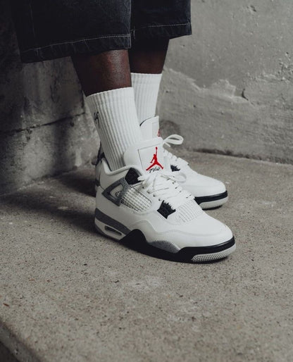 Nike air Jordan Retro 4 White Cement