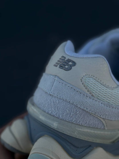 New Balance 9060 Beish Claro