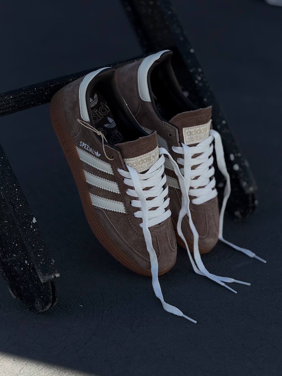 Adidas Spezial Cafe