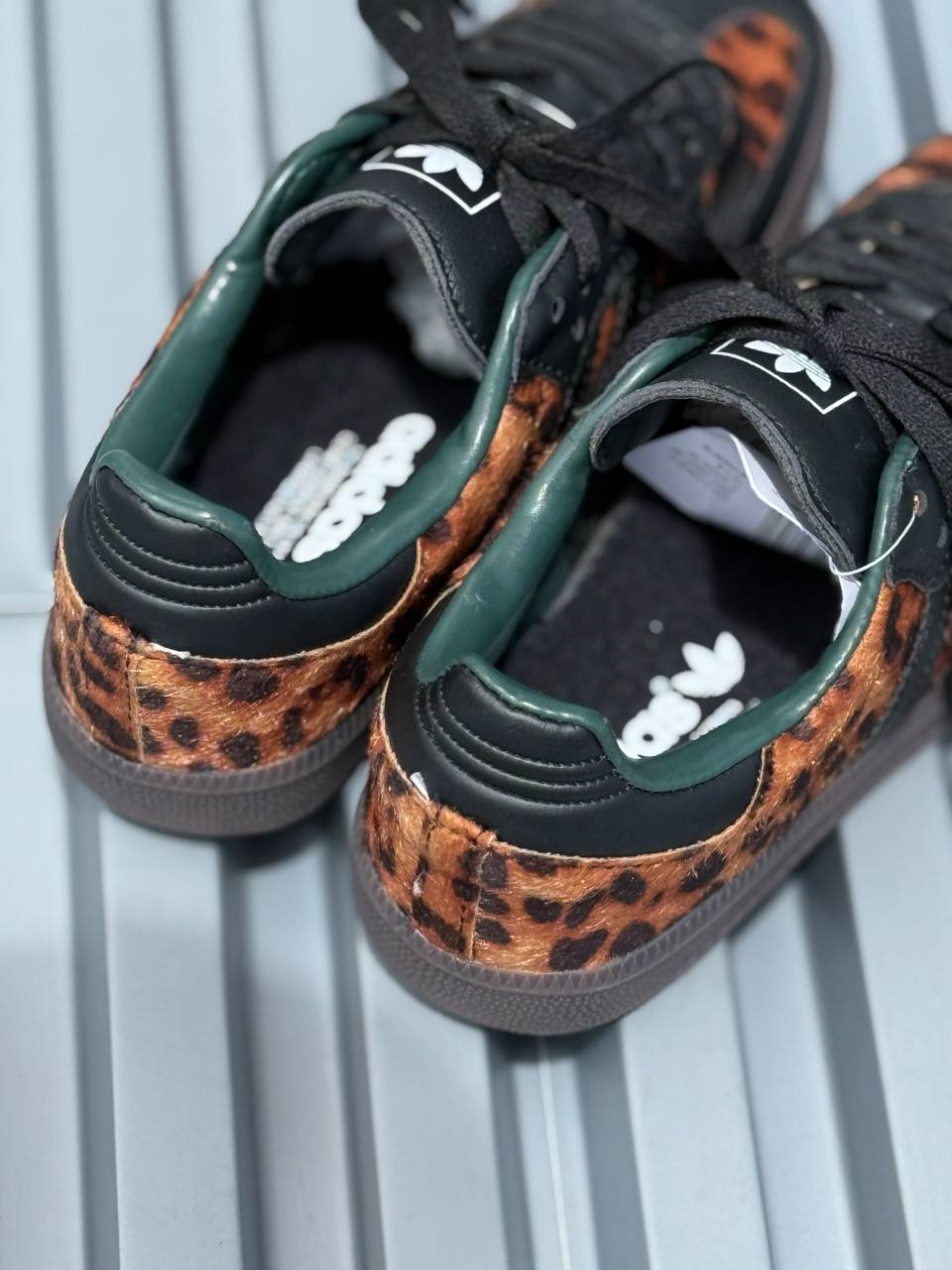 ADIDAS SAMBA ANIMAL PRINT NEGRA