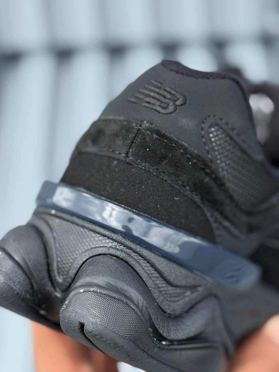 New Balance 9060 Negra