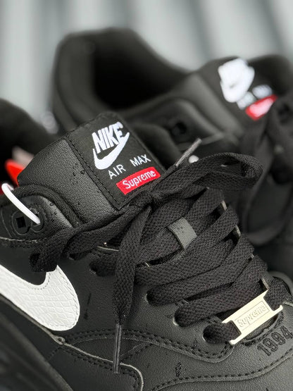 Nike Air Max X Supreme