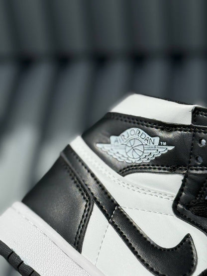 Nike Retro 1 Blanca Negra