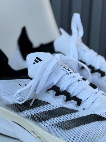 Adizero  Solo Negra