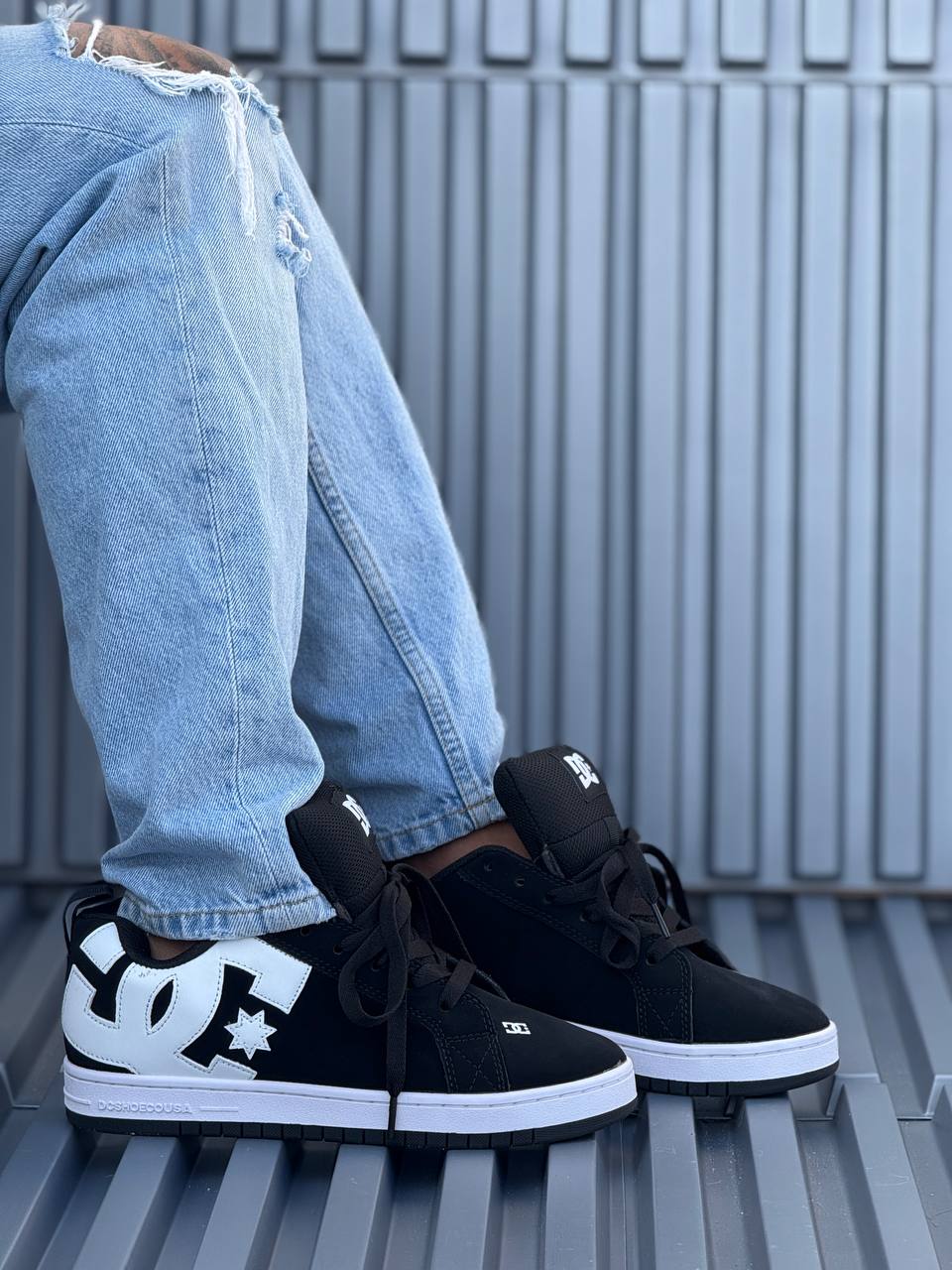 Dc Negro con blanco