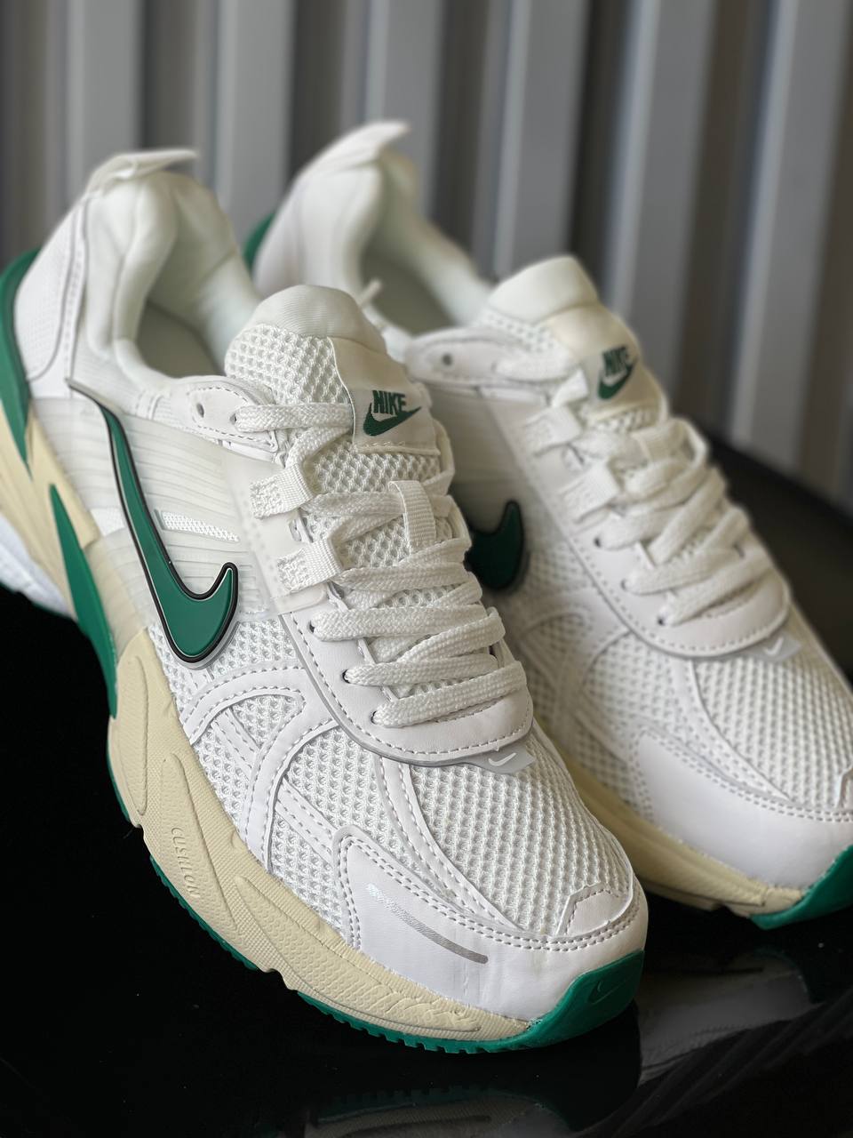 Nike V2k Verde