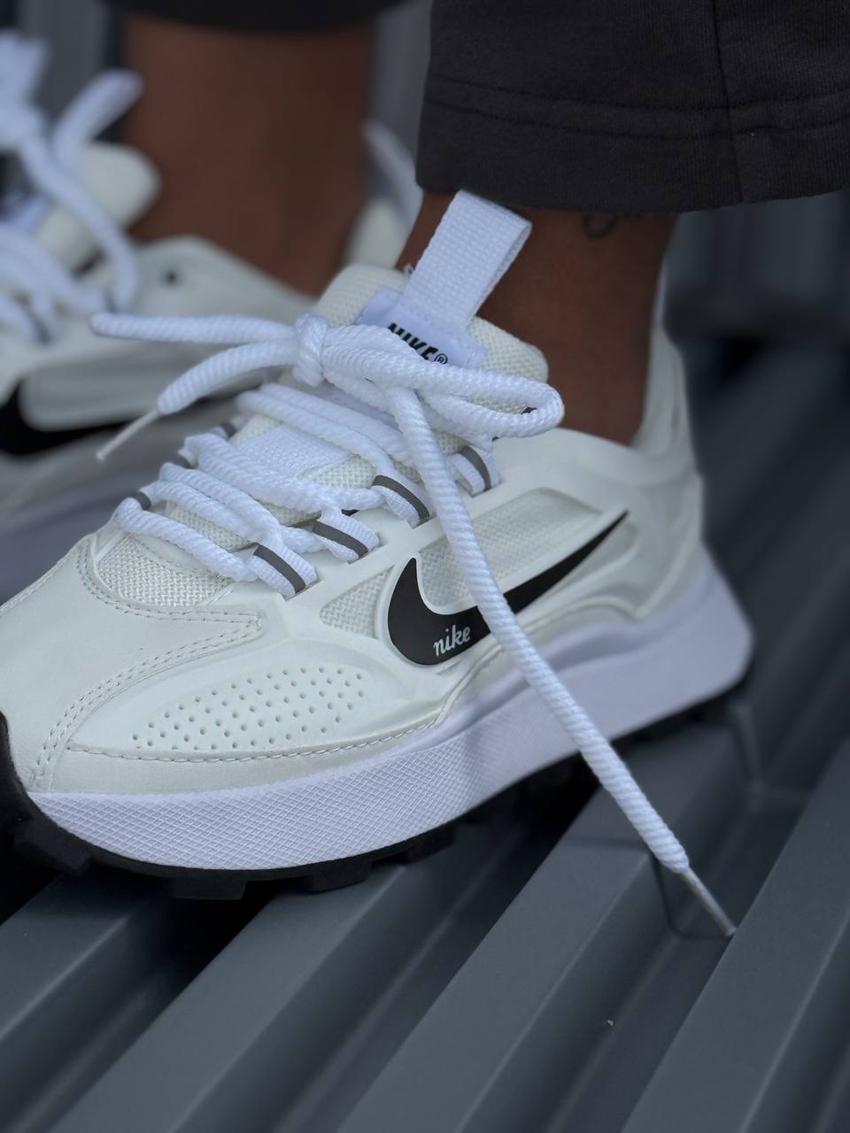 Nike Ballely