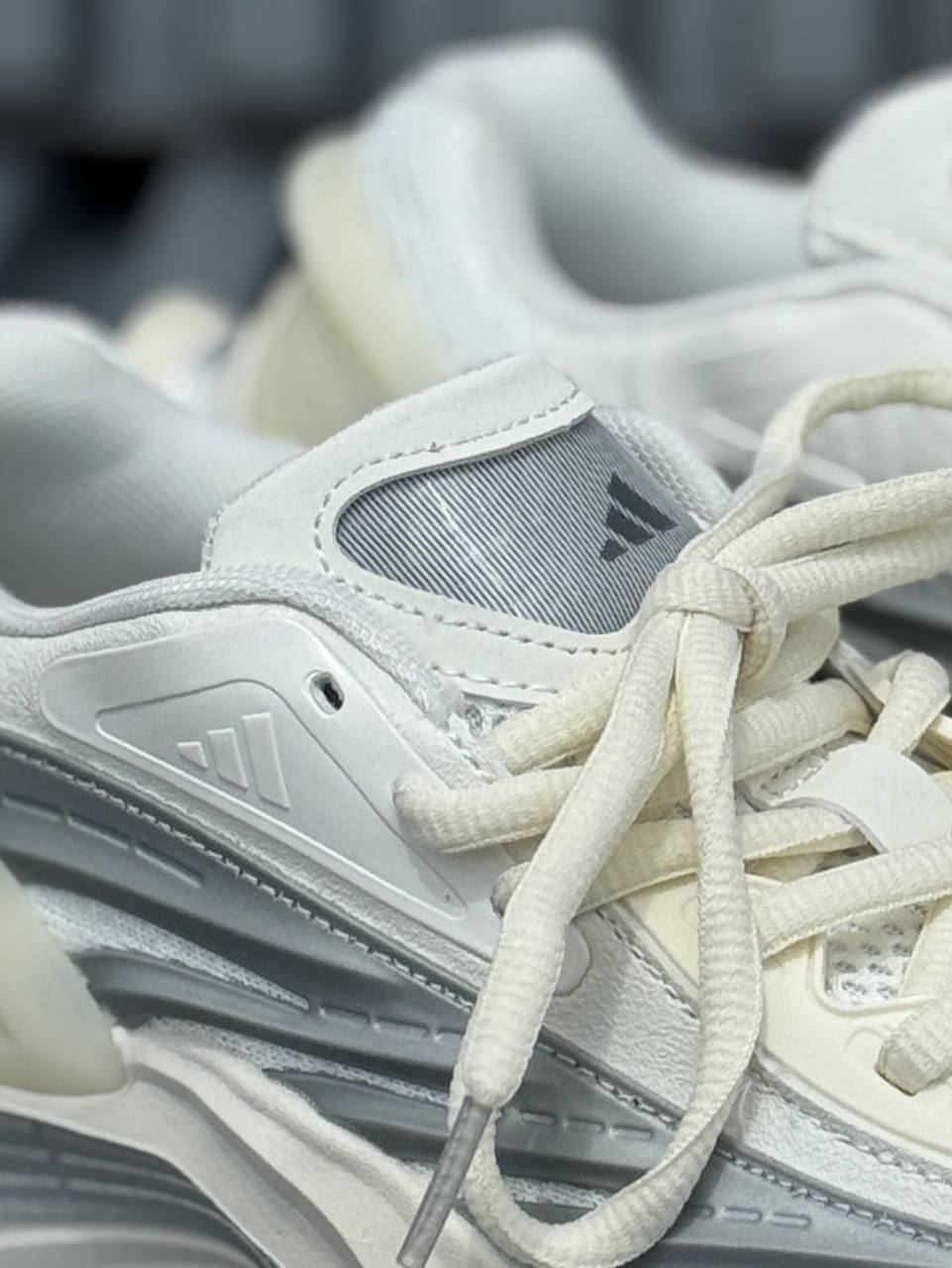 Adidas xlg metawave blanca gris