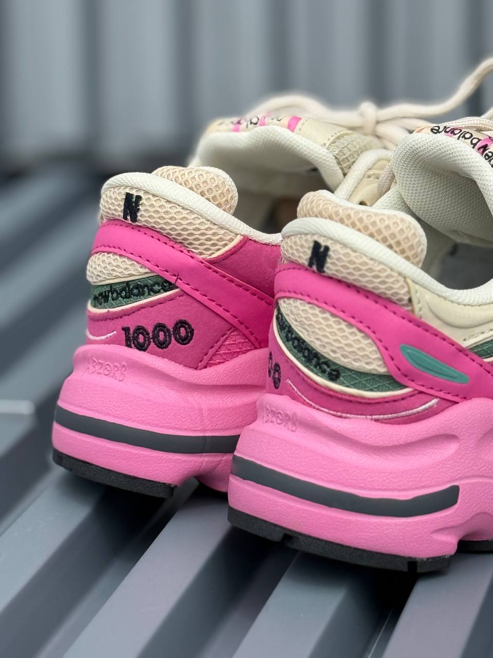 New Balance 1000 Beish Rosada