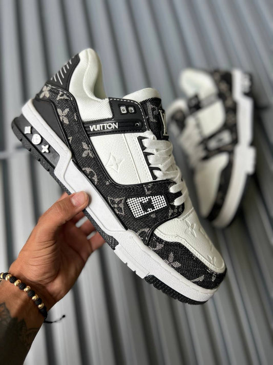 Louis Vuitton  trainer blanca negra